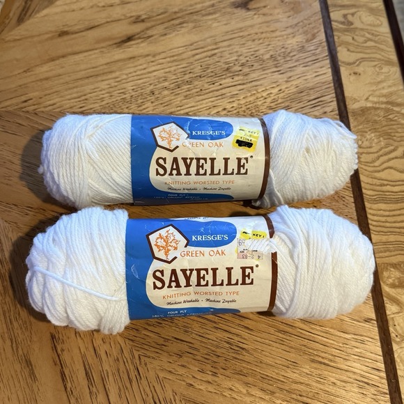 2 Vintage Sayelle Green Oak Yarn 4104 Net Weight 4oz Each 4 Ply Acrylic White - Picture 1 of 5